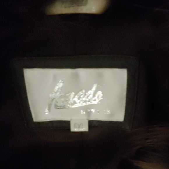 Coat - Picture 1 of 3